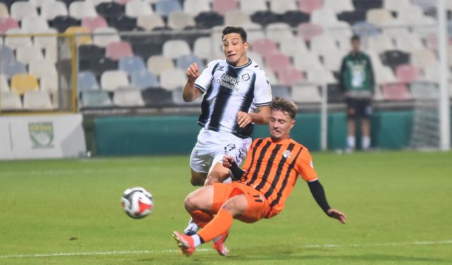 İzmir Çoruhlu FK - Altay: 0-1