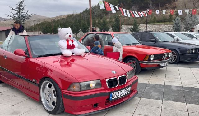 Otomobil tutkunu Himmet'in hayali için yüzlerce araçla  konvoy