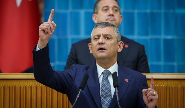 Özgür Özel: Yeni yılda umudu büyütmeye devam edeceğiz