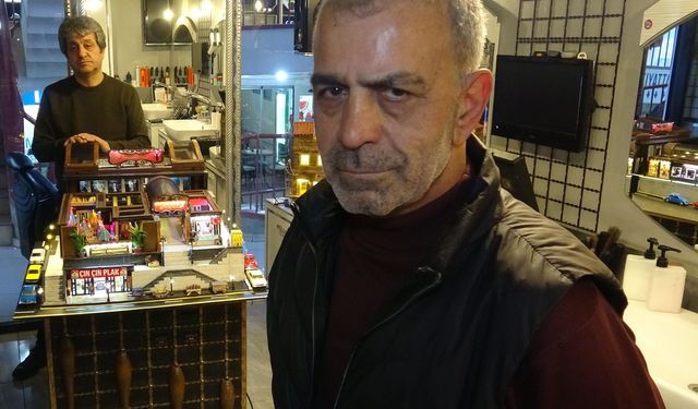 Pandemide maket yapımını öğrendi, 25 bin objeyle çocukluğunun geçtiği sinema ve çevresini ortaya çıkardı/ Ek fotoğraflar