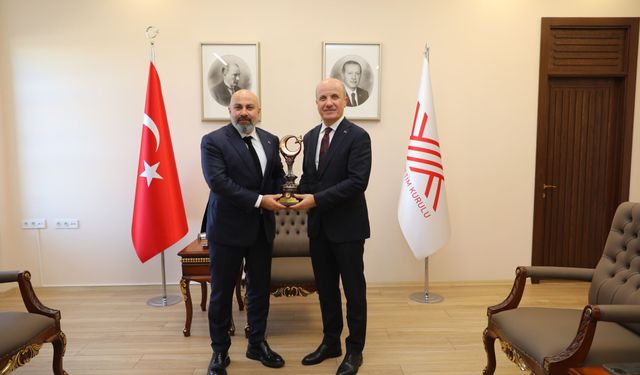 RDÜ Mütevelli Heyet Başkanı Barış Çakmakçı'dan YÖK Başkanı Prof. Dr. Erol Özvar’a ziyaret