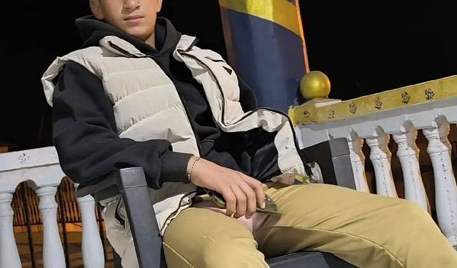 Şanlıurfa'da kanala düşen otomobilin sürücüsü aranıyor