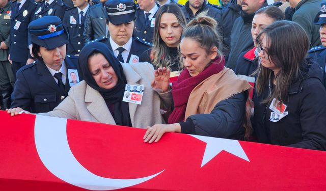 Şehit polis memuru Külünk, Düzce'de toprağa verildi/Ek fotoğraflar