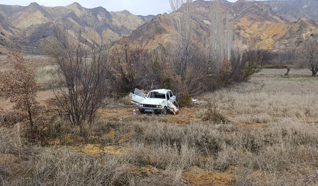 Sivas'ta otomobil şarampole devrildi: 1 ölü, 2 yaralı