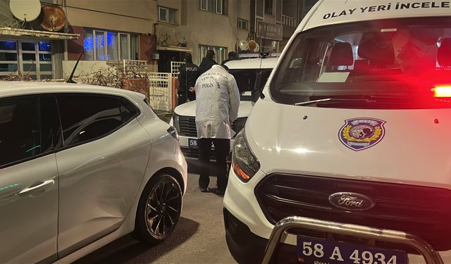 Tartıştığı ağabeyini bıçaklayarak öldürdü