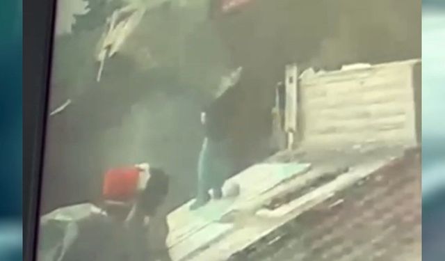 TIR'ın dorsesinde çalışan işçiye yıldırım isabet etti