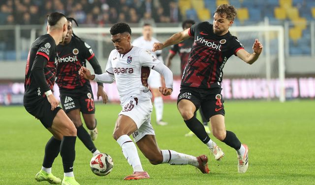 Trabzonspor'da ilk yarı karnesi; mağlubiyetler deplasmanda, puanlar içeride