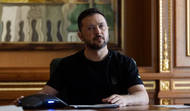Zelenskiy: Rusya, son bir haftada 1600 İHA, 1200 güdümlü bomba ve 70 füzeyle saldırı düzenledi
