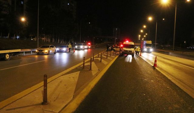 Adana'da otomobil ile TIR çarpıştı: 1 ölü