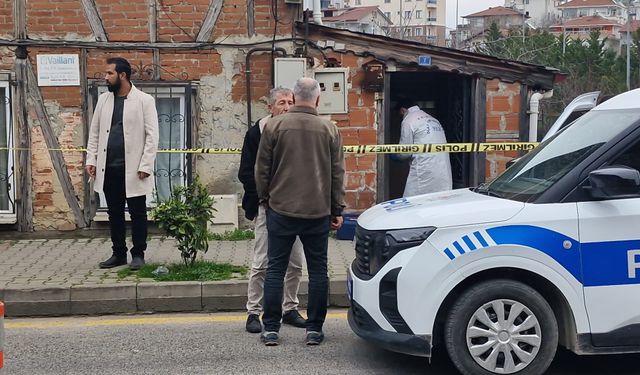 Arkadaşını av tüfeğiyle vurarak öldürdü