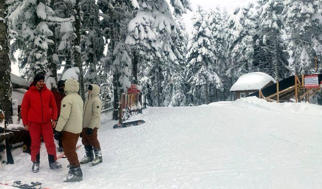 Arkut Dağı Kayak Merkezi'nde sömestir yoğunluğu