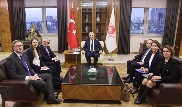 Bakan Bolat, Avrupa Komisyonu Vergilendirme ve Gümrük Birliği Genel Müdürü Thomas'ı kabul etti