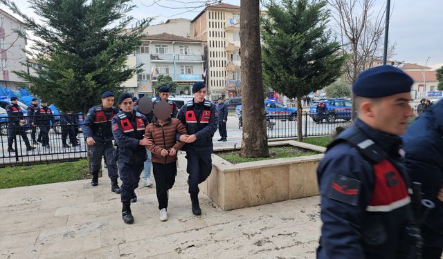 Banka hesabı kiralayıp dolandırıcılara gönderen kişilere operasyon: 16 gözaltı