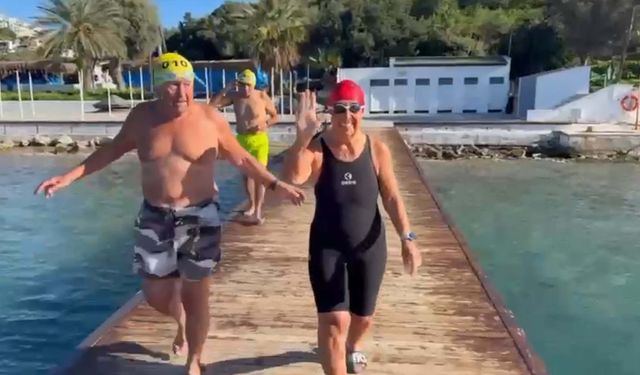 Bodrum ve Milas'ta yeni yılın ilk gününde deniz keyfi