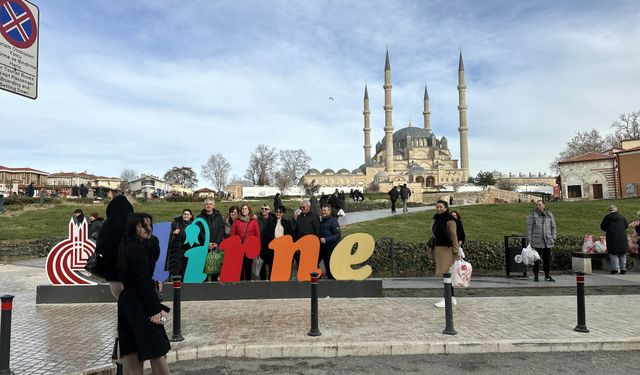 Bulgaristan'ın avroya geçişi ile Edirne'deki tabelalar da değişmeye başladı / Ek fotoğraflar