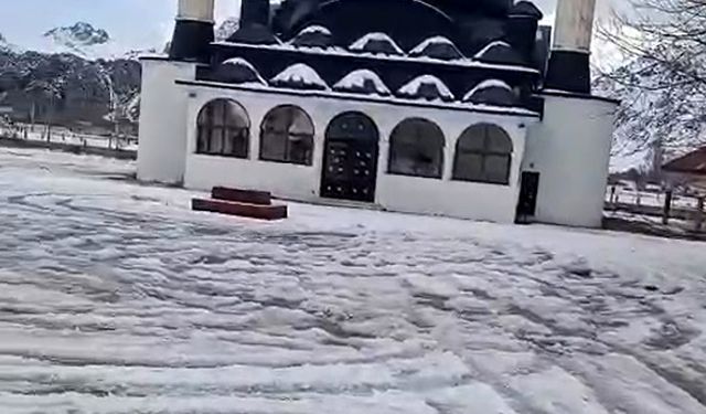 Cami avlusunda drift yapan sürücüye 58 bin TL ceza