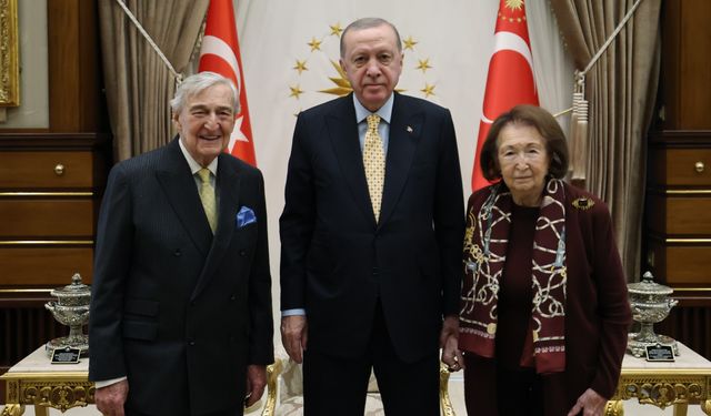 Cumhurbaşkanı Erdoğan, iş insanları Koç ve Arsel'i kabul etti