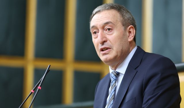 DEM Parti'li Bakırhan: Uyarılarımız, parmak sallamak değil, barış için el uzatmaktır