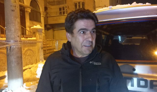 Diyarbakır'da 1'i kolonu çatlayan 5 katlı 2 bitişik bina tahliye edildi