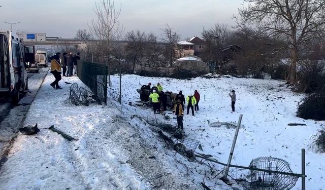 Düzce'de otomobil takla attı; 2 yaralı