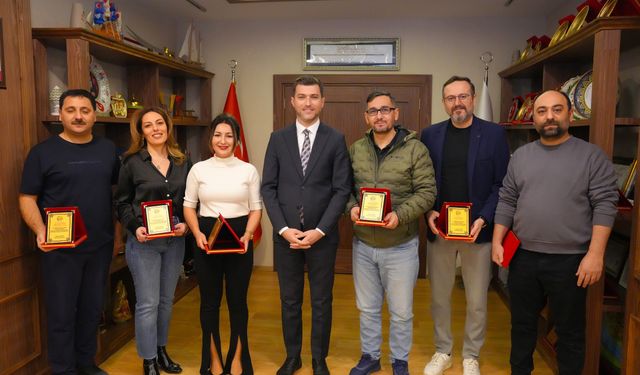 Erbaa'da 'Resimle Anlat Aileyi Yaşat' yarışmasında dereceye girenlere ödül