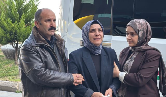 Eşi ile 2 kızını heyelan faciasında kaybeden anne, keşifte gözyaşı döktü: Hayatımı mahvettiler