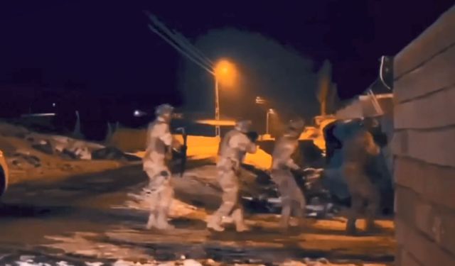 Giresun merkezli 12 ilde siber dolandırıcılık operasyonu; 25 tutuklama