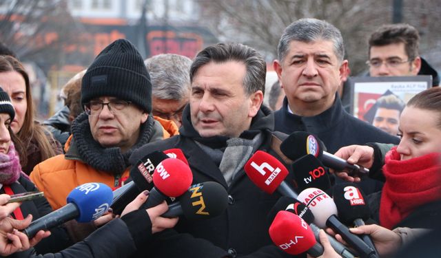 Kartalkaya'da oteldeki yangın faciasında yaşamını yitirenler anıldı (2)