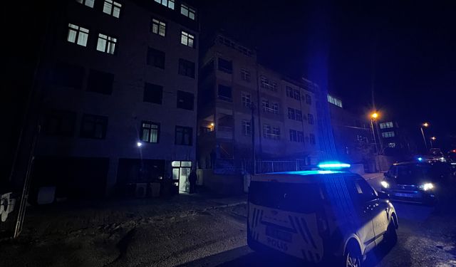 Kayseri'de erkek arkadaşını bıçakla öldürdü