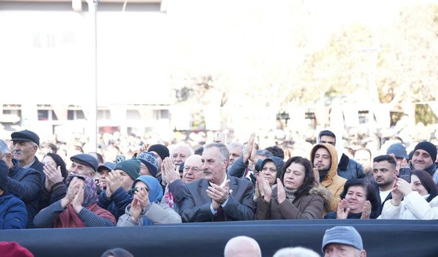 Özgür Özel: Kim Gazze için yürüyorsa izin versinler (2)