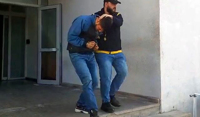 Refakatçi gibi gittikleri hastanenin otoparkından 3 motosiklet çaldılar