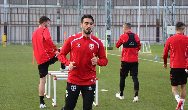 Samsunspor Futbol Direktörü Çapa: Hedefimiz ligde ilk 5 içerisinde olmak