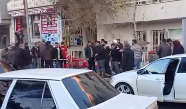 Şanlıurfa'da taşlı-sopalı kavga kamerada