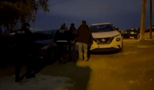 'Sazan sarmalı' yöntemiyle 570 bin liralık dolandırıcılığa 7 gözaltı