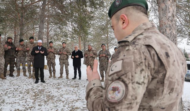 Sivas'ta PÖH timleri Suriye'ye uğurlandı
