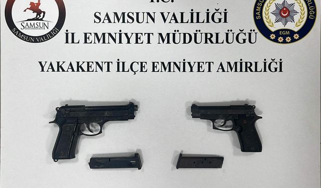 Yakakent'te ruhsatsız silah ele geçirildi