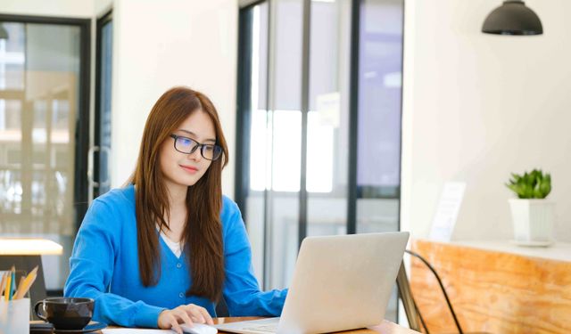 YÖK: İş gücü piyasasında en aktif grup yükseköğretim mezunları oldu