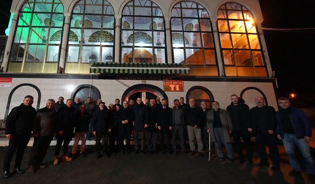 Başkan Ekim, Ramazan'da her akşam mahalleliyle buluşuyor