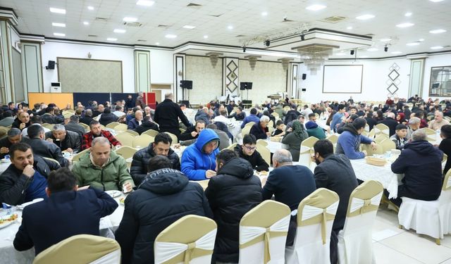 Başkan İhsan Kurnaz, personelle iftar yaptı