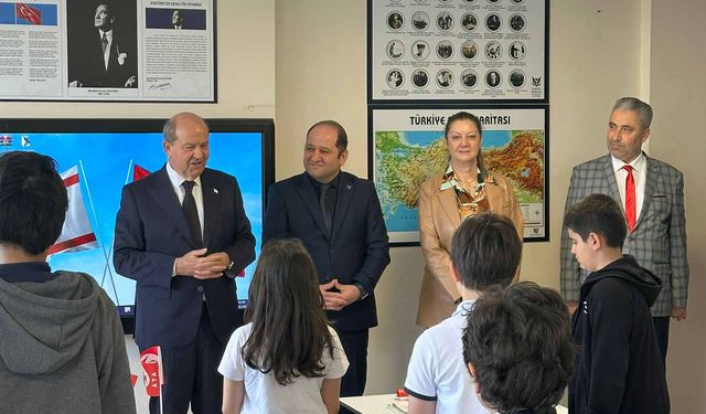 Eski KKTC Cumhurbaşkanı Ersin Tatar, Girne Koleji Trabzon kampüsünü ziyaret etti