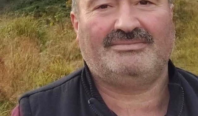 Otomobil, bariyere ve üst geçidin ayağına çarptı; sürücü öldü, babası yaralı