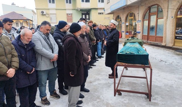 50 yıllık çift, aynı gün kalp krizinden hayatını kaybetti