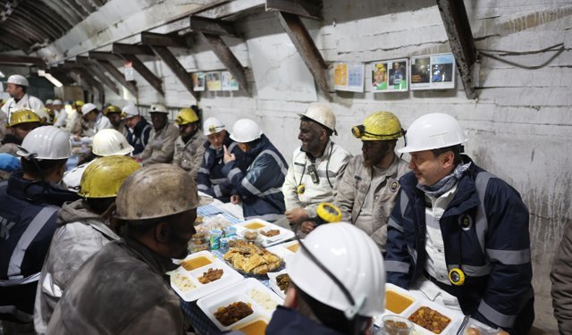 Bakan Bayraktar: Ülkemiz için enerji arzı sorunu öngörmüyoruz (2)