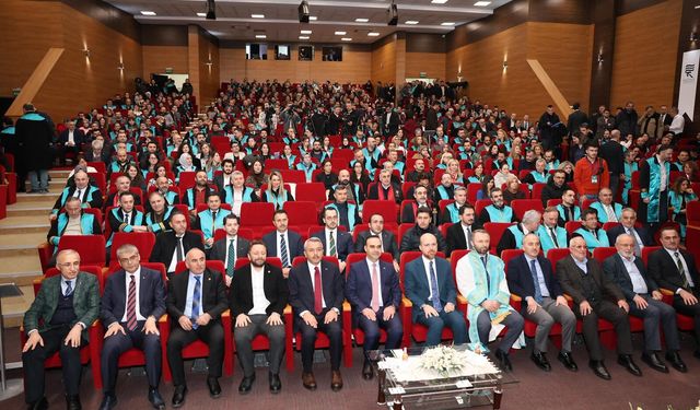 Bakan Kacır: Bizden neyi esirgiyorlarsa daha iyisini yerli ve milli olarak üretiyoruz