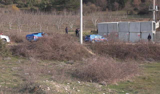 Girilmesi yasak olan gölete giren çocuk boğulma tehlikesi geçirdi
