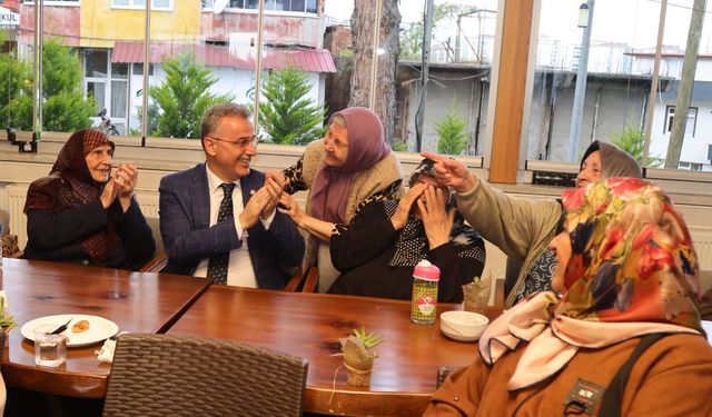 İlkadım'da 7'den 77'ye halka hizmet