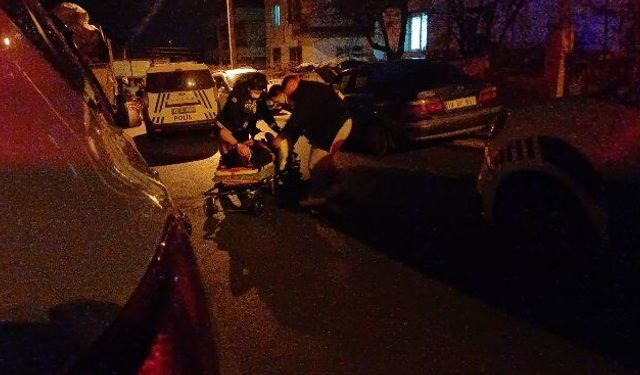 Komşular arasında bıçaklı ve sopalı kavga; 6 yaralı