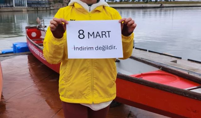 Kuzeyin Kraliçeleri, 8 Mart'ta Karadeniz'in buz gibi sularına kürek çekti