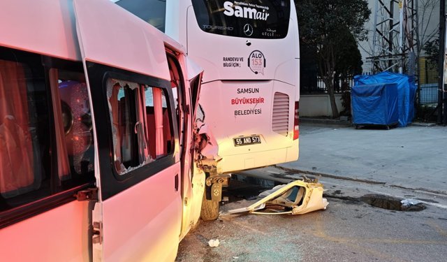 Samsun'da 3 aracın karıştığı zincirleme kaza; 7 yaralı