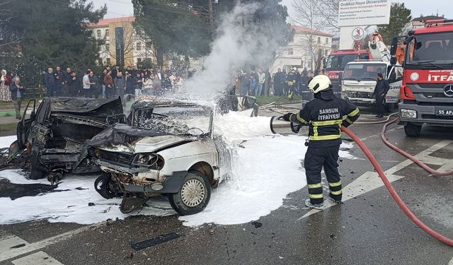 Samsun'da 6 aracın karıştığı kaza sonrası yangın çıktı; 3 yaralı